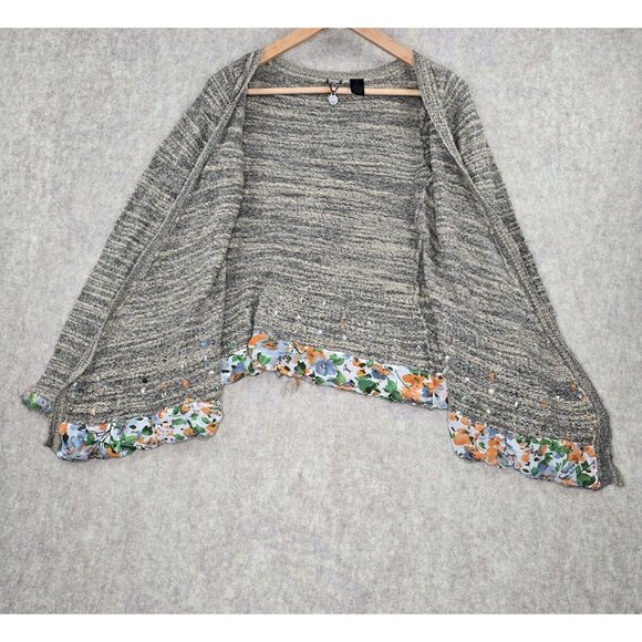 BKE Boutique Wrap-Style Tie Cardigan With Floral Accents Gray Knit Sweater - Picture 3 of 7